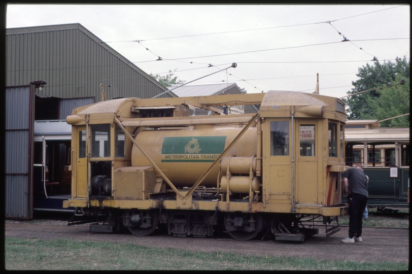 124487: Ballarat Tramway Museum Melbourne Track Cleaner 8W