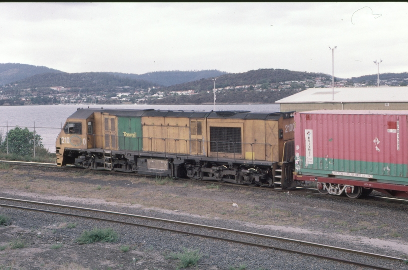 124599: Hobart (Regatta Stand), 2100 shunting 36 Freight to Burnie