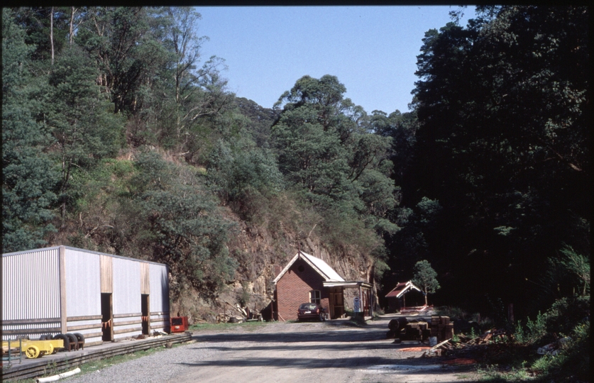 124772: Walhalla Goods Shed and Ron Kain Station Building