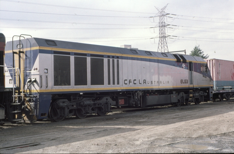 124883: North Dynon (NB 1872), EL 63 MS7  Austrac Train