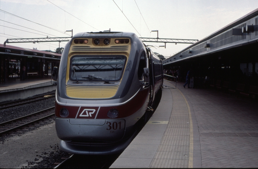 125158: Roma Street Electric Tilt Train arriving Driver's Coach 301 leading