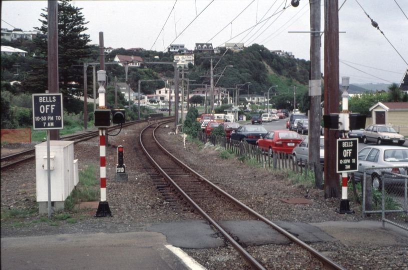 125175: Plimmerton Pedestrian Crossing at Wellington end