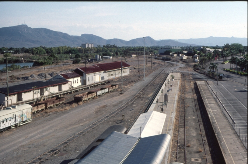 126671: Townsville looking West from station building