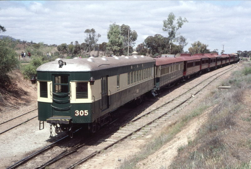127988: Woolshed Flat Brill Trailer 305 at rear of 'Trans' to Port Augusta