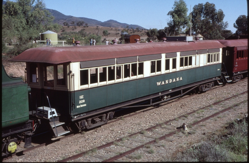 128018: Woolshed Flat Car 209 'Wandana' in consist 'Trans' to Quorn