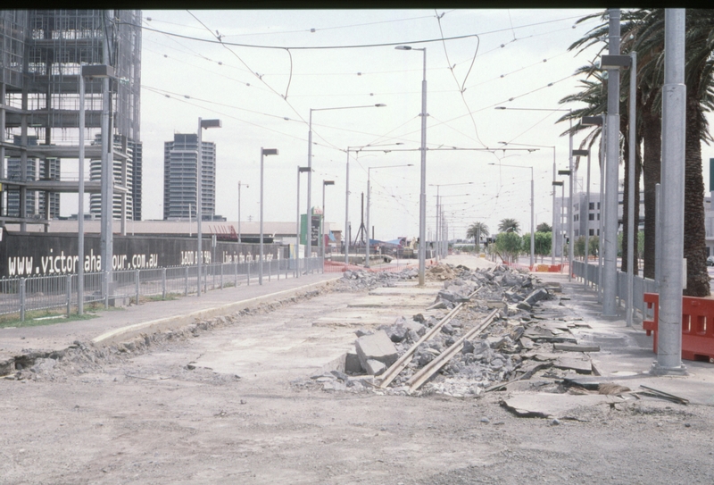128162: Harbour Esplanade at Bourke Street looking North Dismantling never used tramstop
