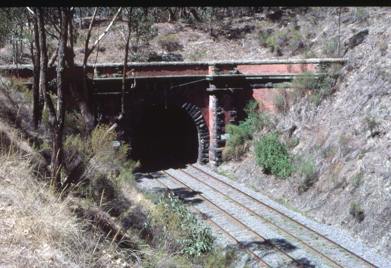 128458: Elphinstone Tunnel Bendigo Portal