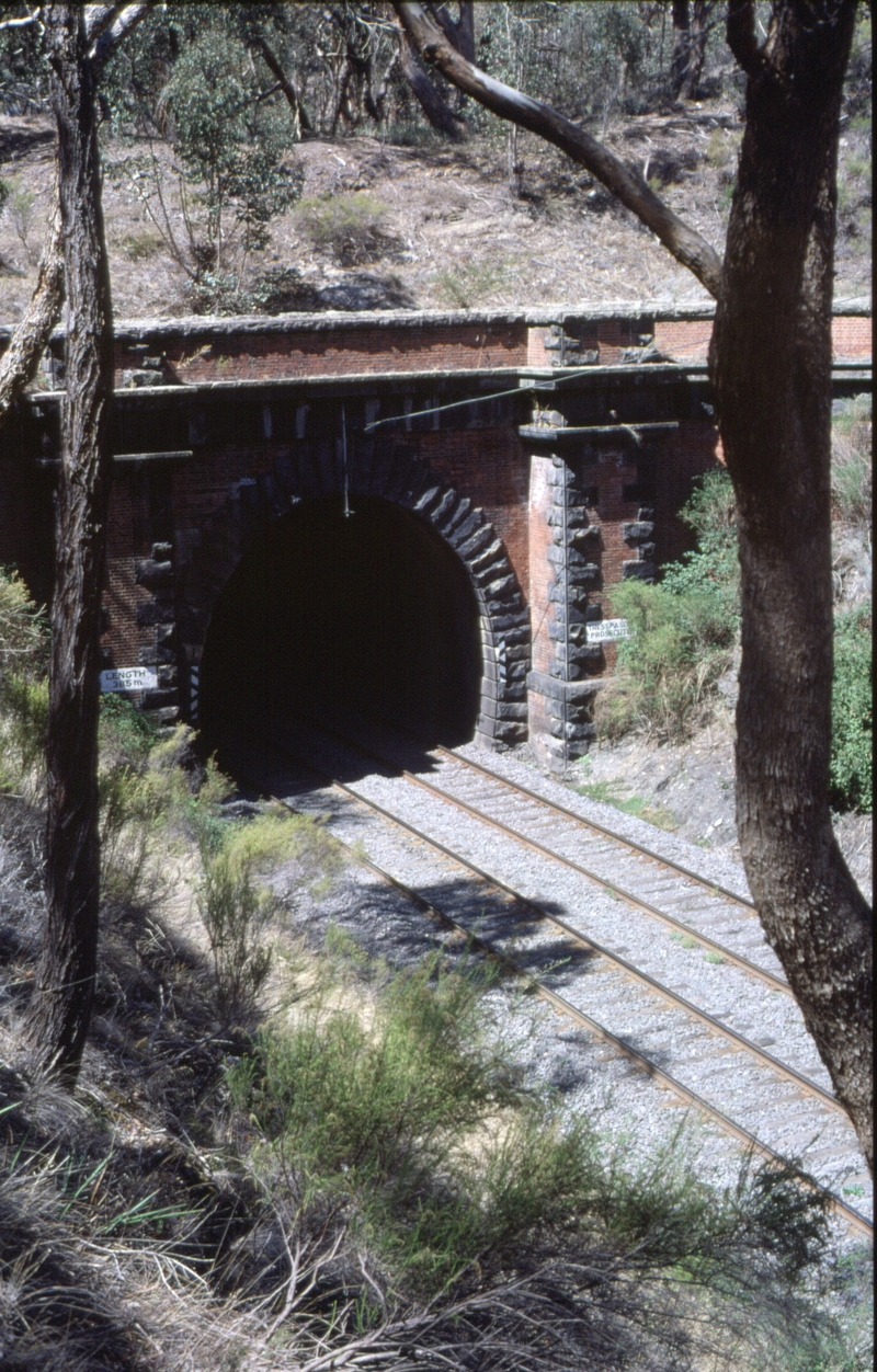 128459: Elphinstone Tunnel Bendigo Portal