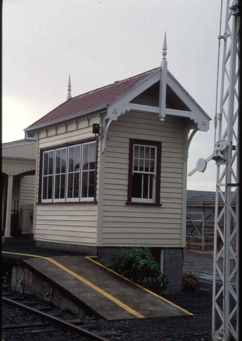128848: TTMS Glenorchy Signal Box