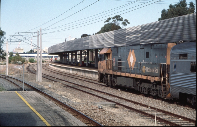 129233: East Perth Terminal Indian Pacific NR 35 arriving