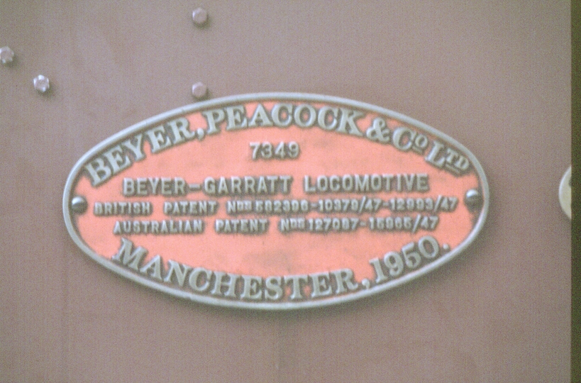 129894: Ipswich QR Heritage Beyer Peacock Makers Plate 7349 on Garratt 1009