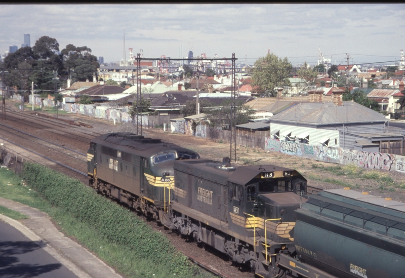 130032: West Footscray Junction Up Grain  A 85 H 3