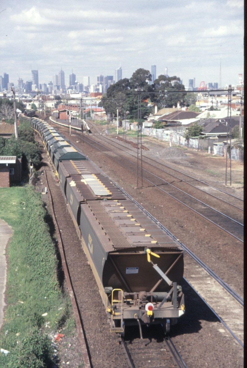 130033: West Footscray Junction Up Grain (A 85 H 3),