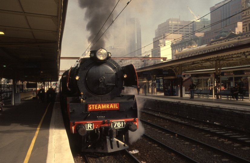 130415: Flinders Street Steamrail Special to Traralgon R 761