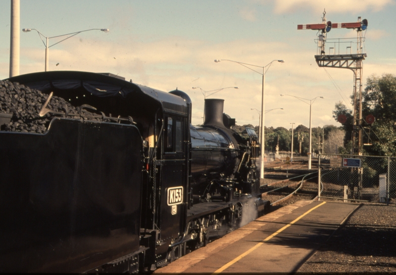 130440: Bacchus Marsh Steamrail Special from Melbourne K 153
