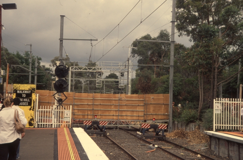 131974: Blackburn Temporary end of track at Melbourne end