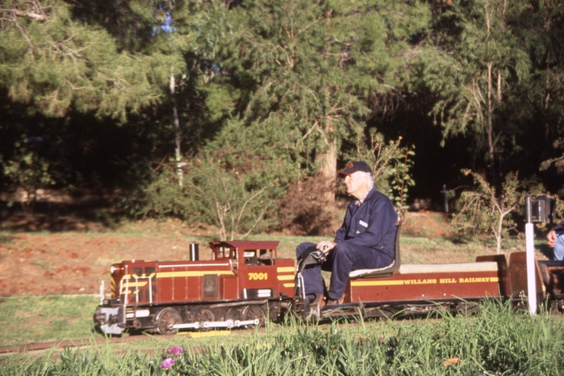 132141: Willan's Hill Miniature Railway Wagga Wagga Passenger 7001