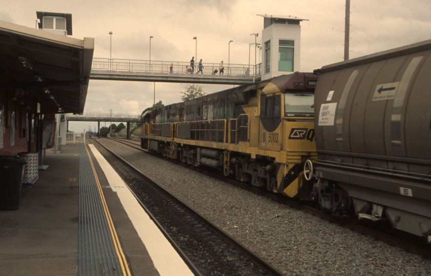 132547: Beresfield Loaded QR Coal Train 5001 5003