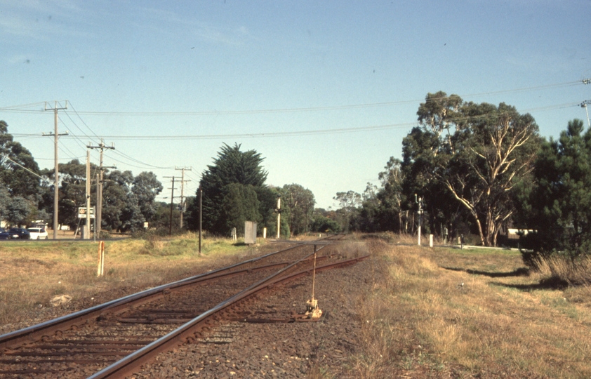 132683: Baxter Mornington Line Points looking South