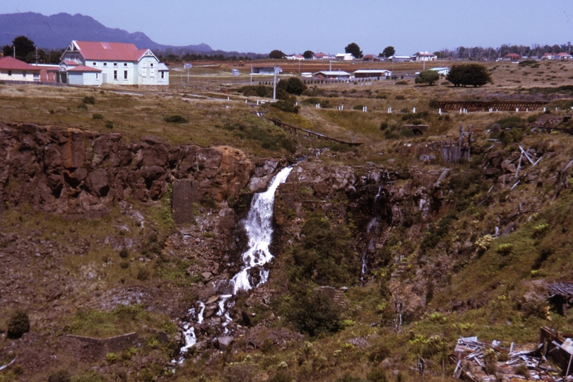 133375: Waratah Tasmania Waterfall EBR Bridge in left background