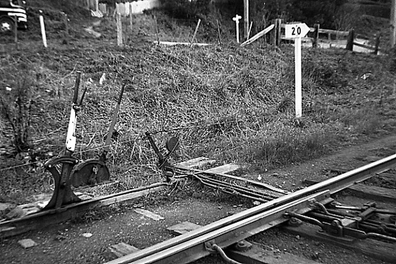 133510: Warburton Plunger Lock Hatchet Detector Small Point Lever and Quadrant Lever at Lilydale end