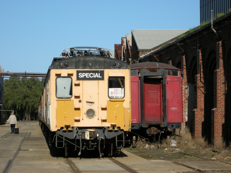 135542: Newport Workshops Greaser Train 2-car Harris