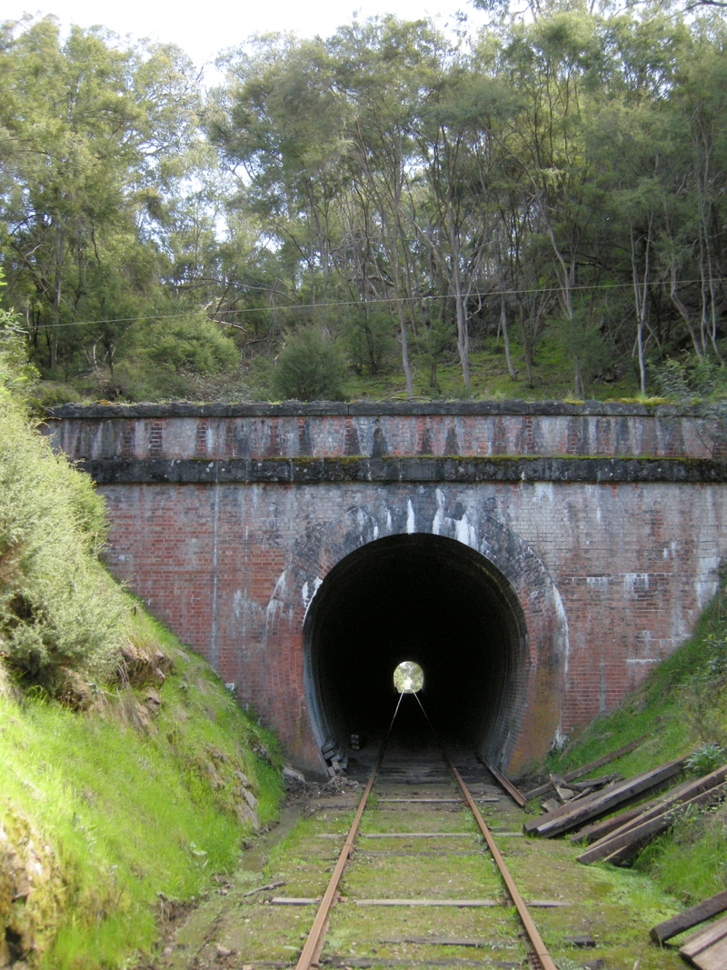 135604: Healesville Tunnel East Portal