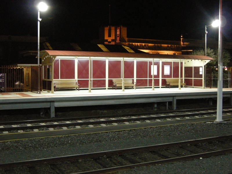 136389: Seymour New Town Side Platform
