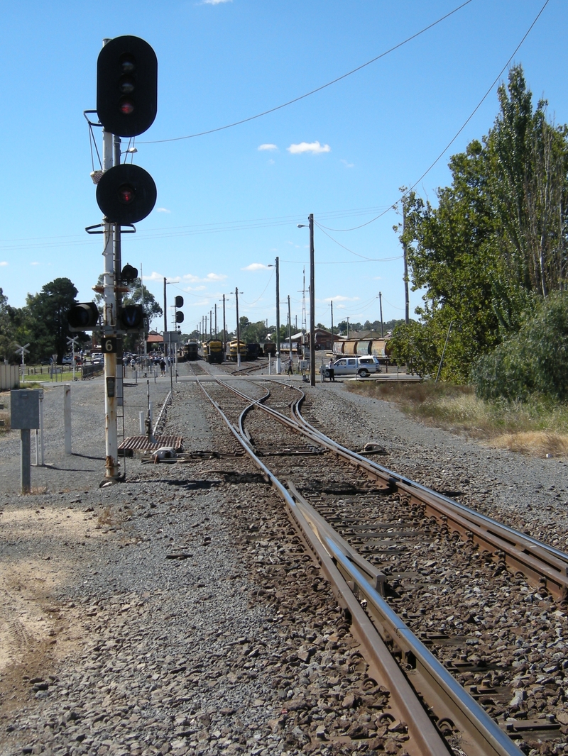 136490: Maryborough Junction of Ararat and Ballarat lines looking North towards Station