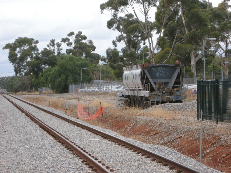136686: Oaklands Interchange looking towards Adelaide Ballast wagon in siding