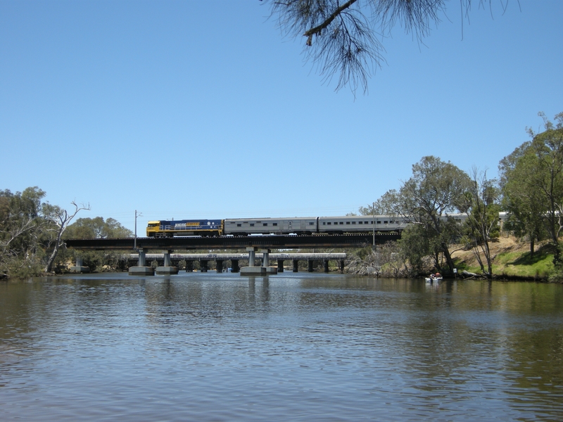 137429: Swan River Bridge Guildford Eastbound Indian Pacific NR 54