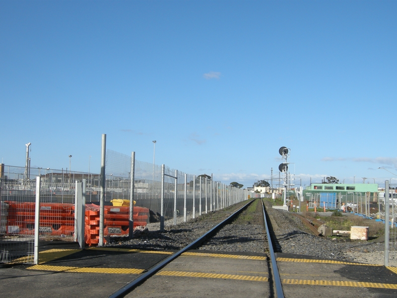 137735: Ballarat Line at Anderson Road looking towards Sunshine