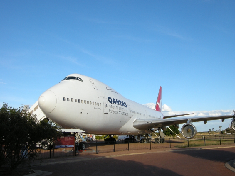 201514: Longreach Qantas Founders' Museum Boeing 747 'City of Bunbury'