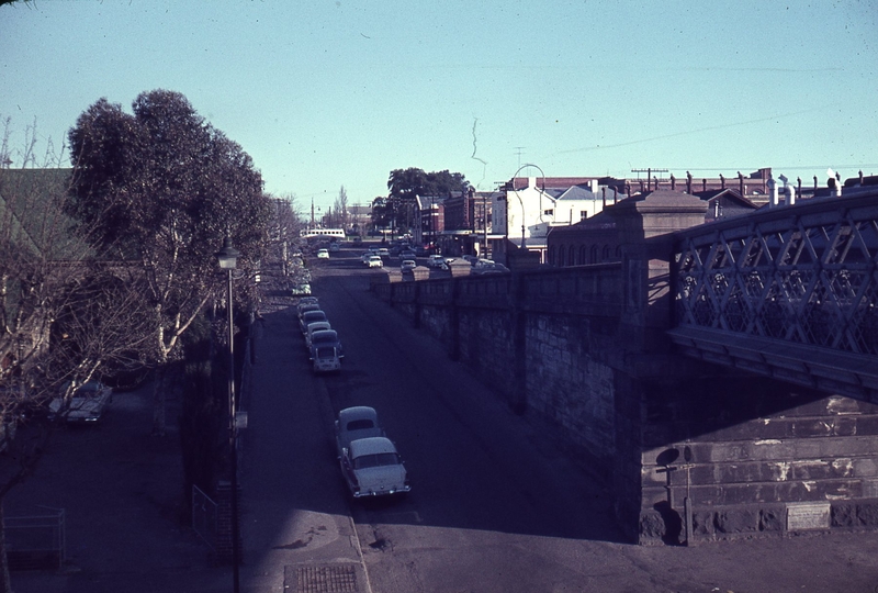 400009: Adelaide Morphett Street looking away from railway