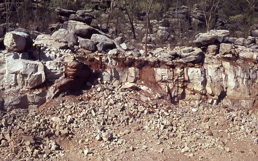 400122: Groote Eylandt NT BHP Alyangula Gorge Quarry