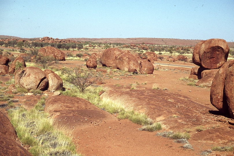 400136: Devil's Marbles NT just South of Tennant Creek