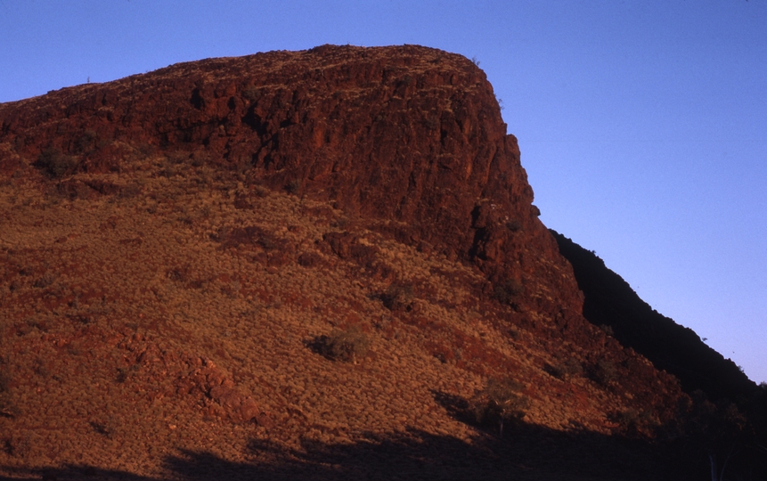 400260: Coppins Gap WA East side bluff in sunset