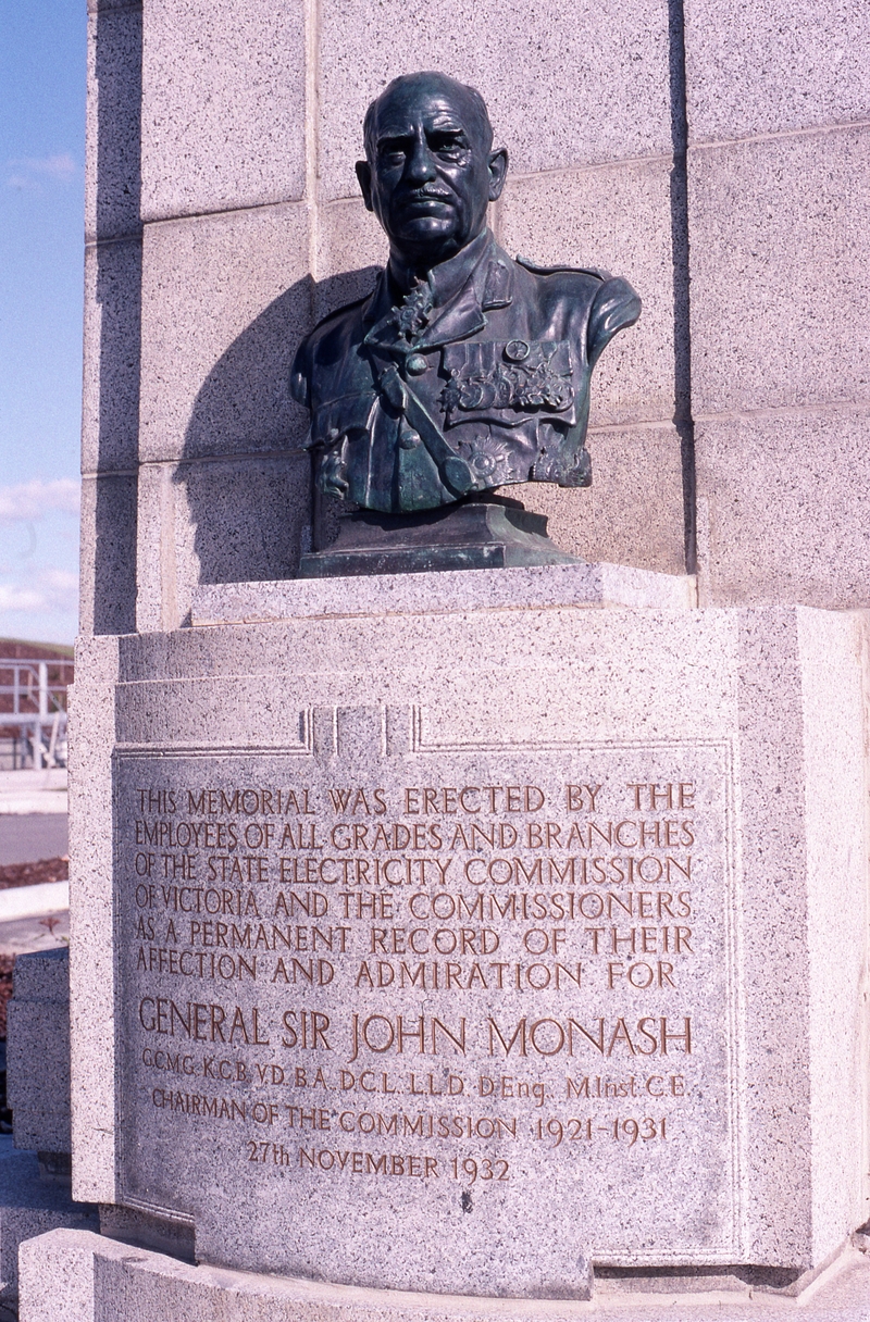 400671: Morwell Victoria Electricity Visitors' Centre Memorial Bust of Sir John Monash