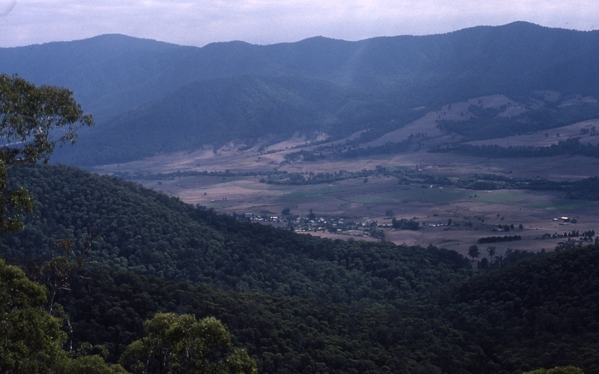 400728: Tawonga South Victoria viewed from Tawonga Gap Lookout