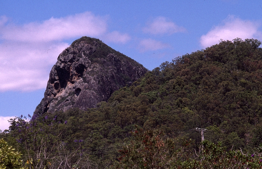 400942: Glass House Mountains Qld viewed from Barrs Road