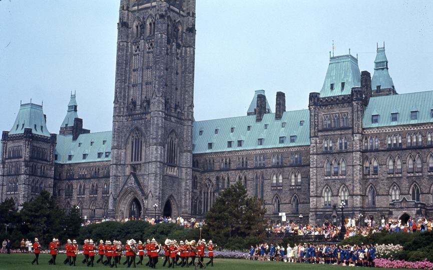401205: Ottawa ON Canada Houses of Parliament Changing of the Guard