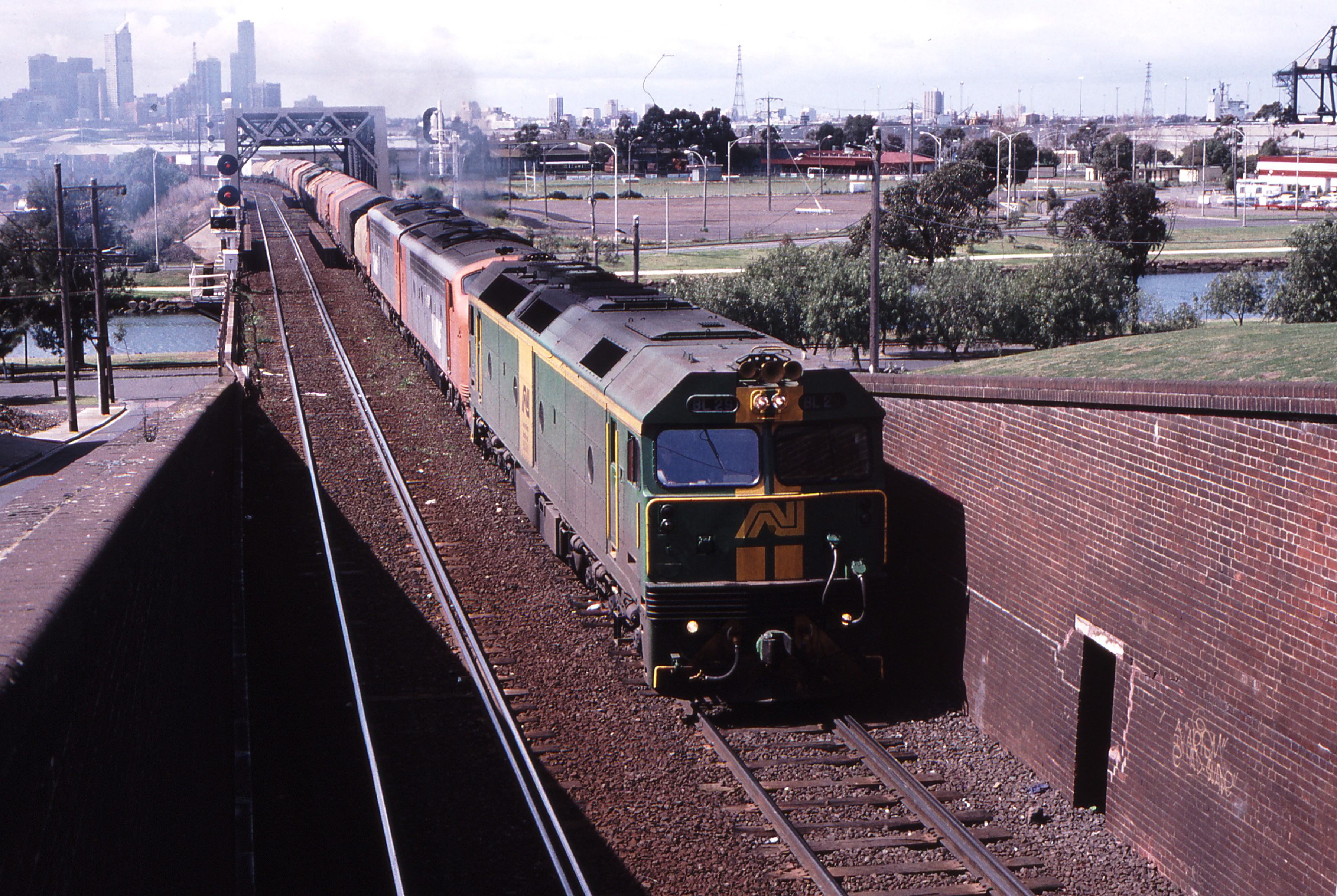 Weston Langford119447: Bunbury Street Tunnel Moreland Street Portal 9169 Adelaide Freight BL 29 ...