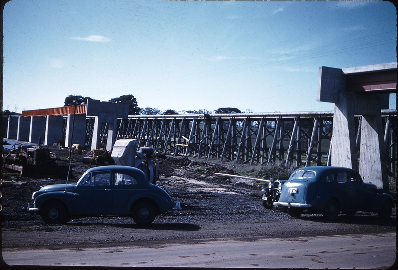 100051: Boorcan - Terang Reconstruction of Emu Creek Bridge