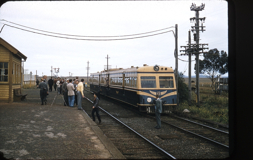 100170: Manor Down MHSRC Special 280 HP DRC receding shot in No 2 Road taken from Platform Photo W M Langford