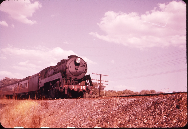 100316: Bethungra Spiral Down Riverina Express 3825 near tunnels