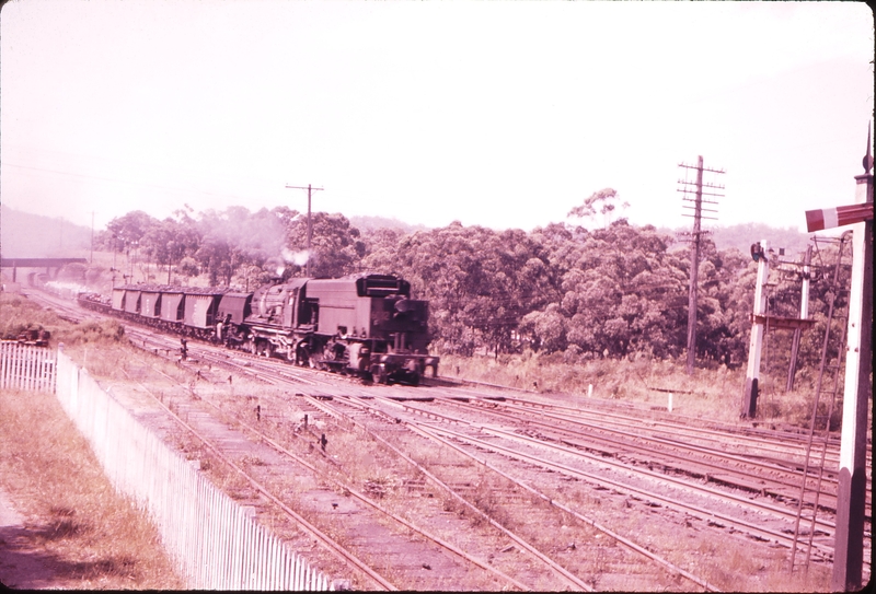 100407: Fassifern Up Goods 6032