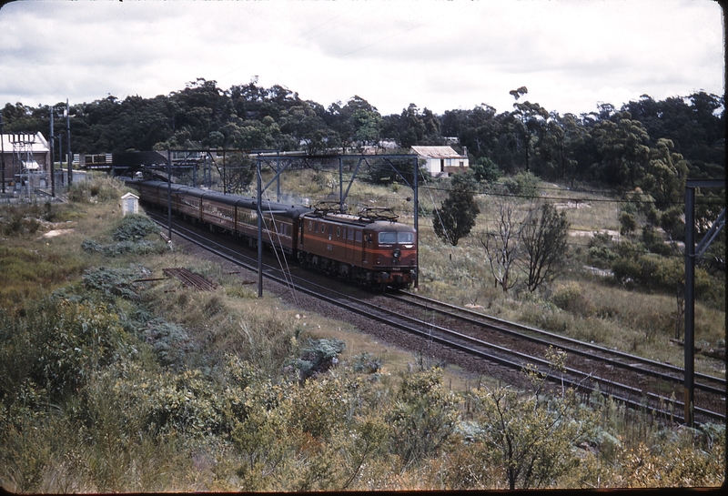 100428: Cowan Bank Down Newcastle Express 4620