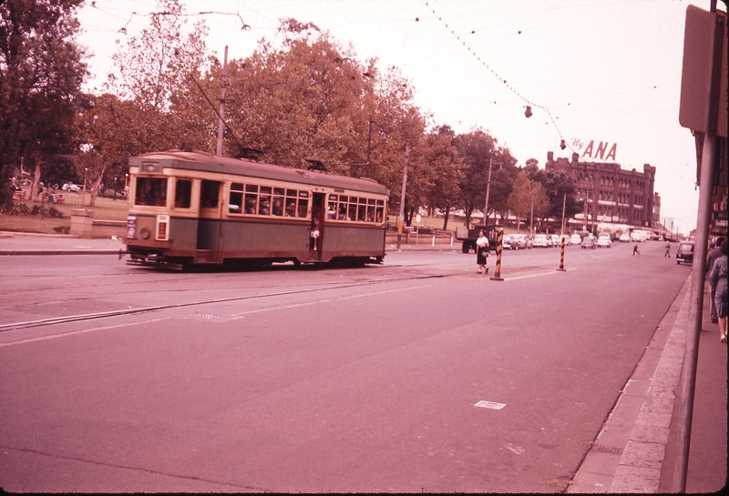 100500: Elizabeth Street Down R1 2082