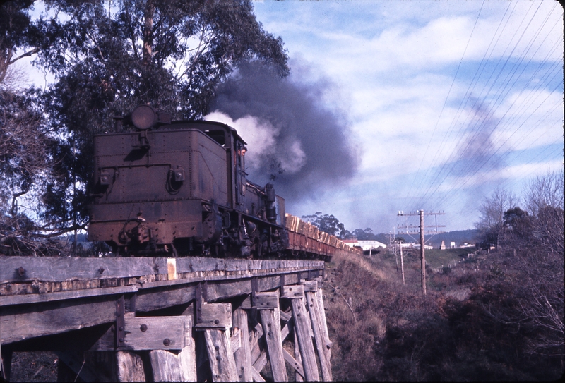 100689: Gellibrand River Up Goods G 42