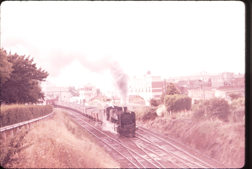 100826: Ballarat Down Goods N481